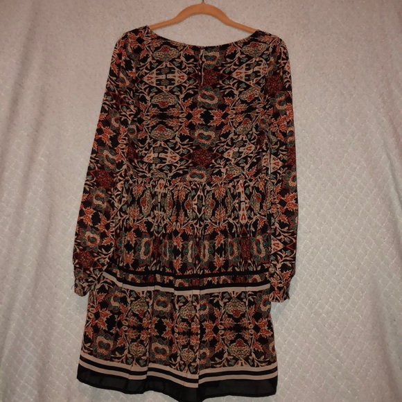 Dress — - Picture 2 of 2